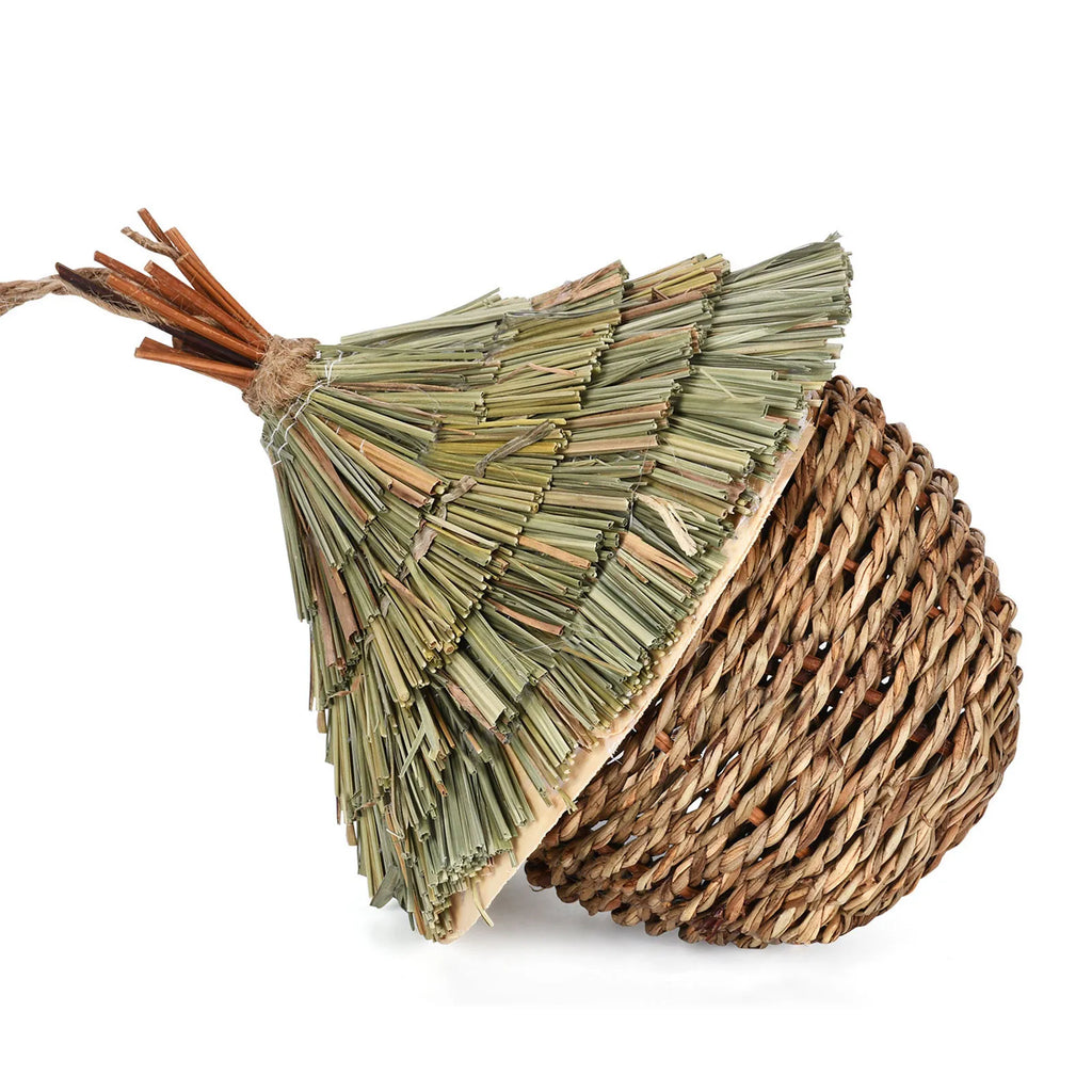 Natural Grass Bird Nest - Handwoven Hanging House for Parrots