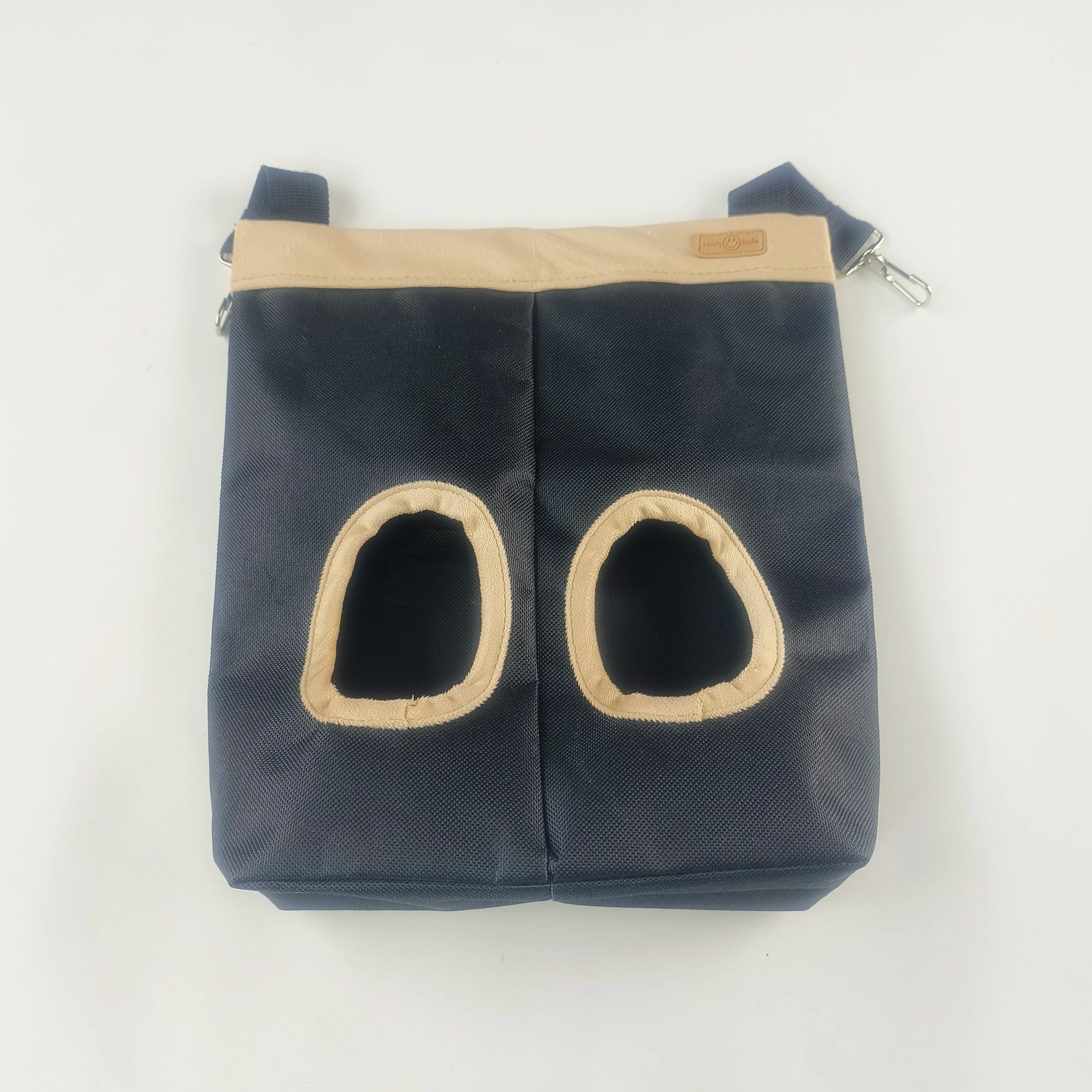 Rabbit Hay Bag - Hanging Straw Storage Feeder for Bunnies & Guinea Pigs